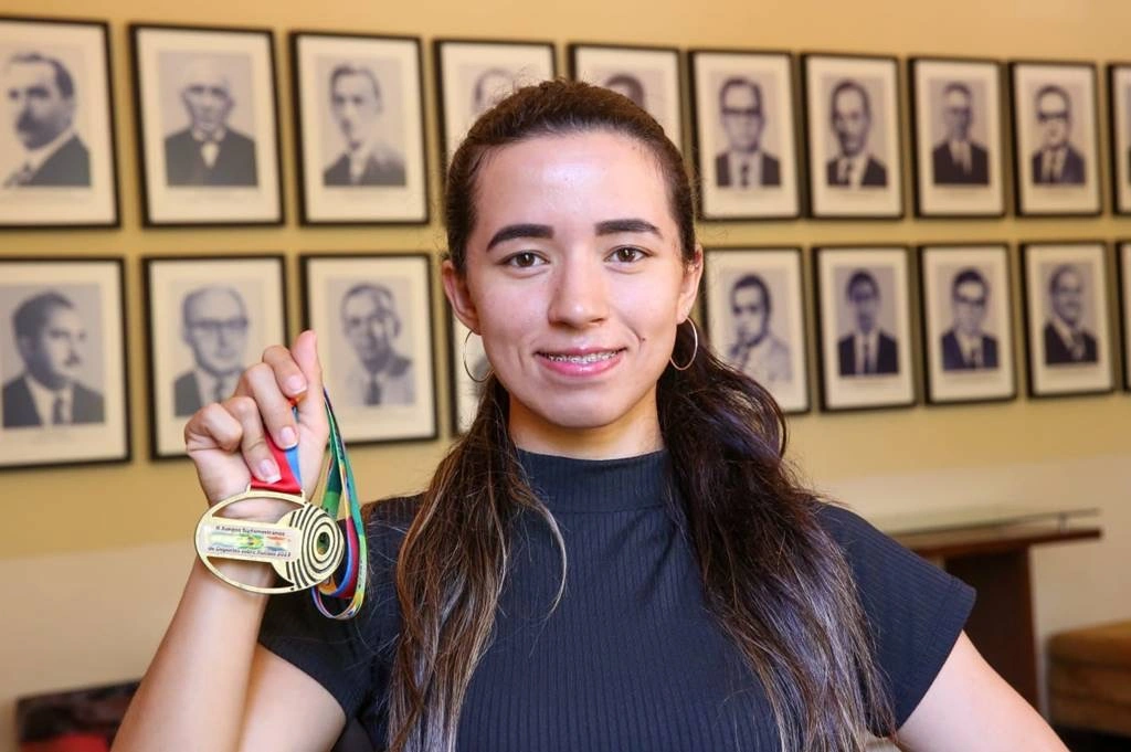 Victória Andressa Honorata de Souza
