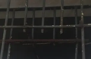 Barras cortadas na Penitenciária de Altos (Foto: Reprodução/ Redes Sociais)