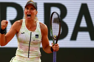 Beatriz Haddad (Foto: Reuters/Kai Pfaffenbach/File Photo)