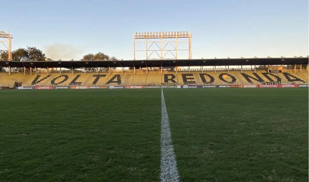 Estádio Raulino de Oliveira