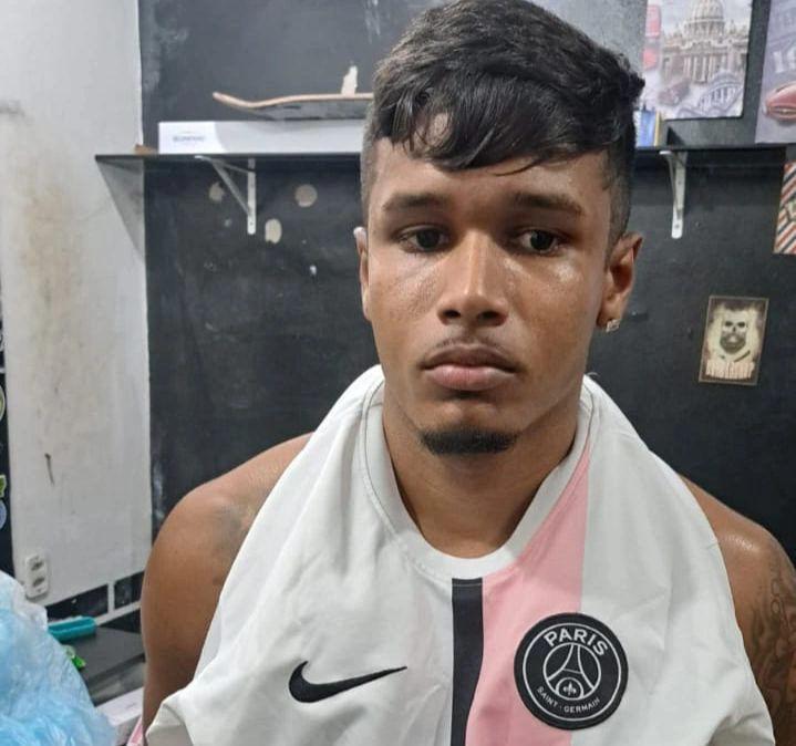 Hallyson Rodrigues, preso por alvejar uma criança e uma mulher em um arraial no bairro Mocambinho