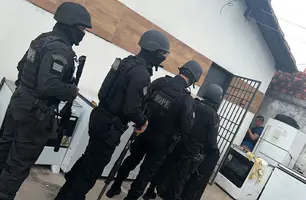 Homem é preso após fazer seu pai refém com faca (Foto: Divulgação/ PM-PI)