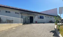 Mãe denuncia demora em transferência de criança com pneumonia grave em Teresina