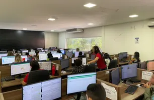 Neste primeiro momento, 71 atendentes passaram por treinamento intensivo e específico para atendimento do canal de emergência (Foto: Tiago Moura / Conecta Piauí)
