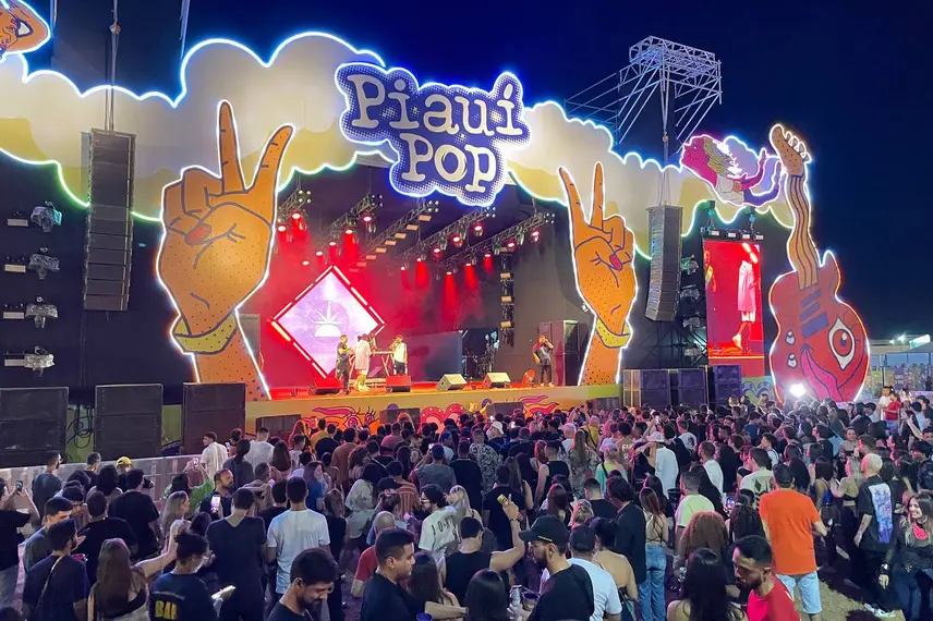 Piauí Pop / Estádio Albertão