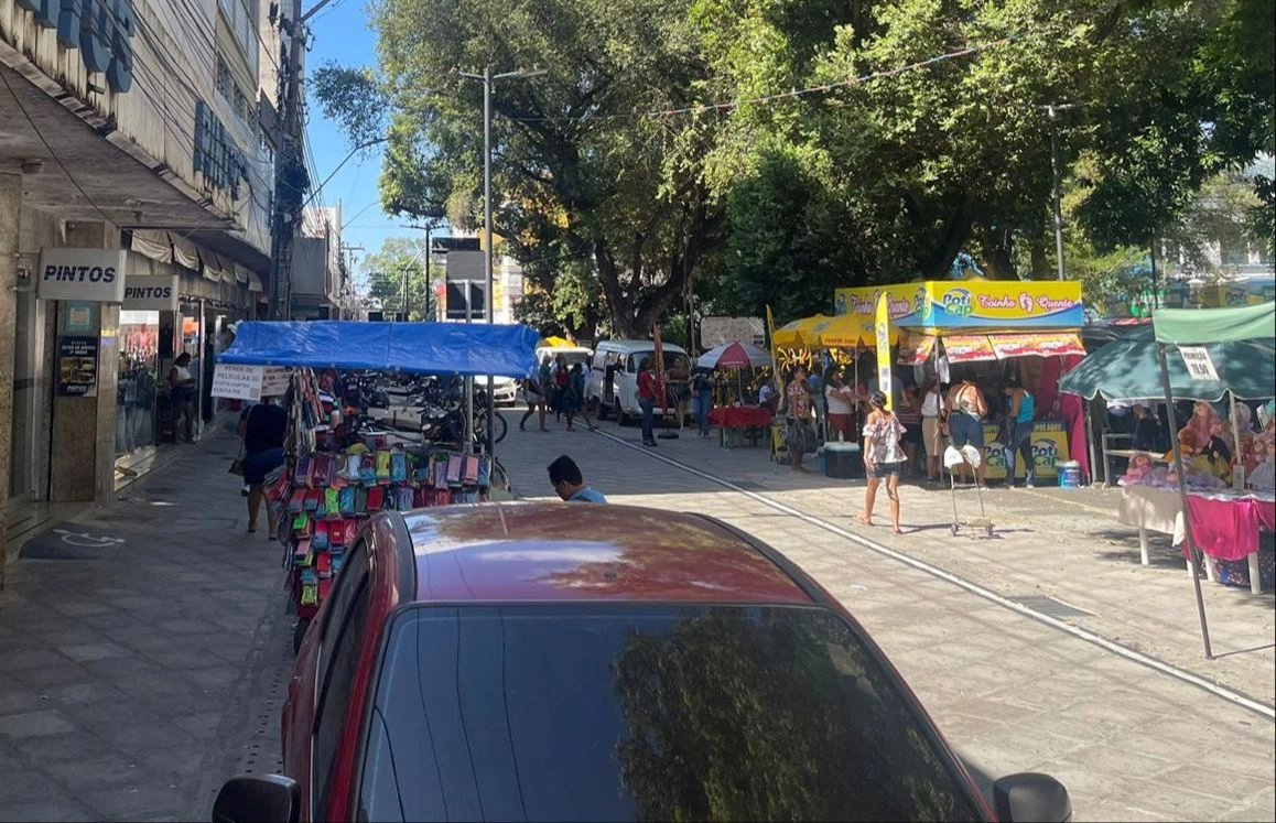 Prática de furtos por 'lanceiras' no Centro de Teresina aumenta durante as férias