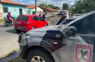 Veículo roubado é recuperado (Foto: Divulgação/ PM-PI)