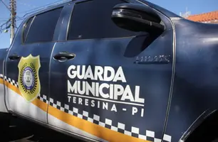 Viatura da Guarda Municipal (Foto: Ricardo Morais/ OitoMeia)