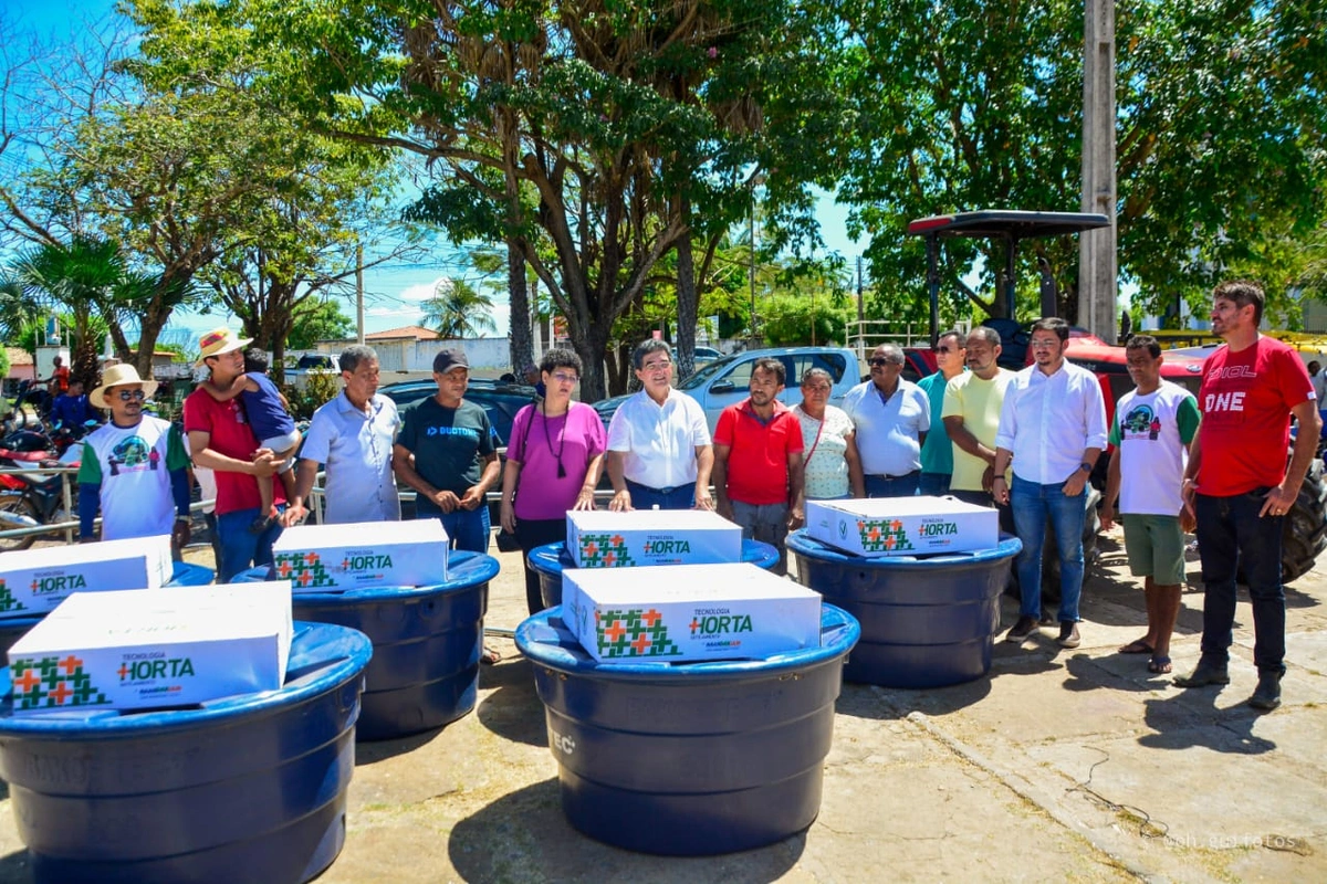 Agricultores familiares recebem equipamentos durante IV Feira da Agricultura Familiar
