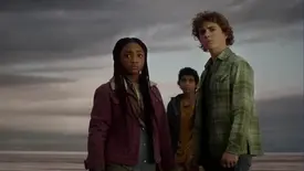 Annabeth (Leah Sava Jeffries), Percy Jackson (Walker Scobell) e Grover (Aryan Simhadri) (Foto: Divulgação / Disney+)