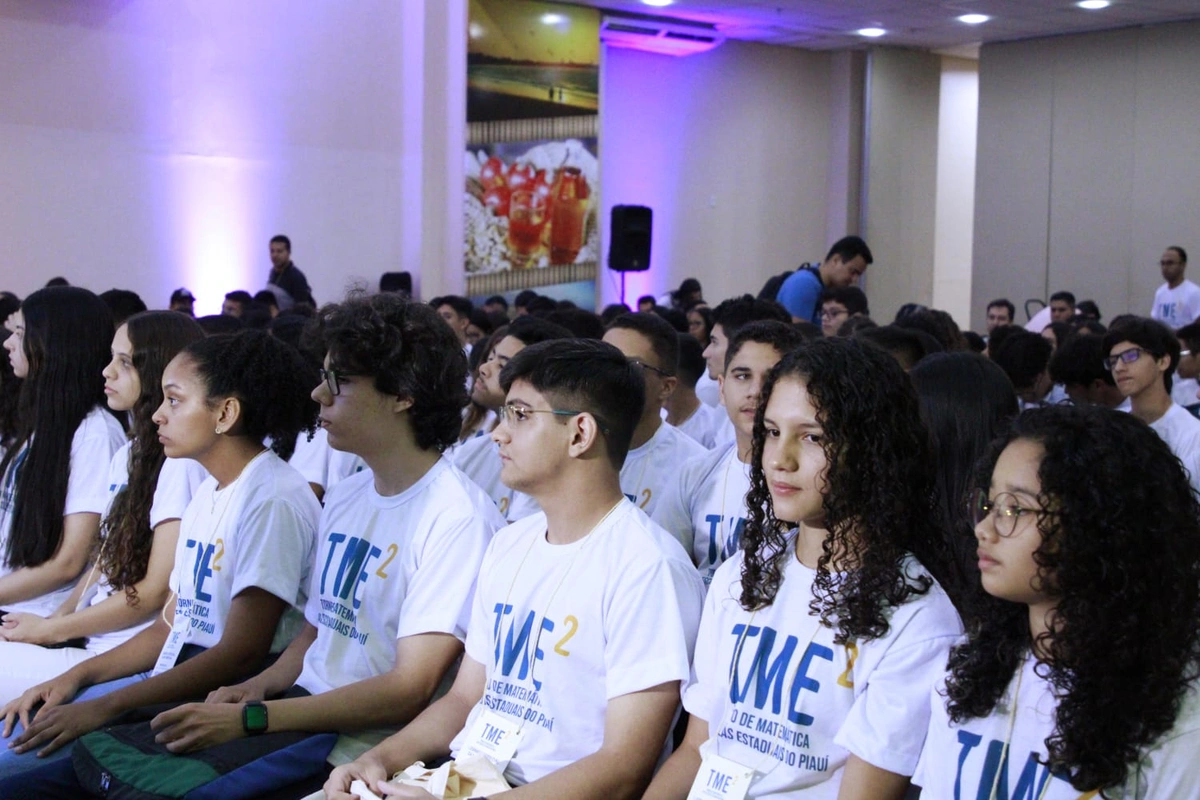 Estudantes piauienses são premiados com medalhas