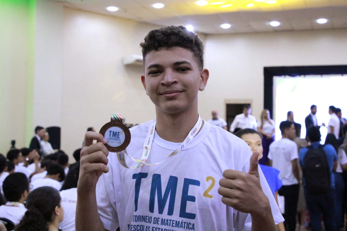 Estudantes piauienses são premiados com medalhas