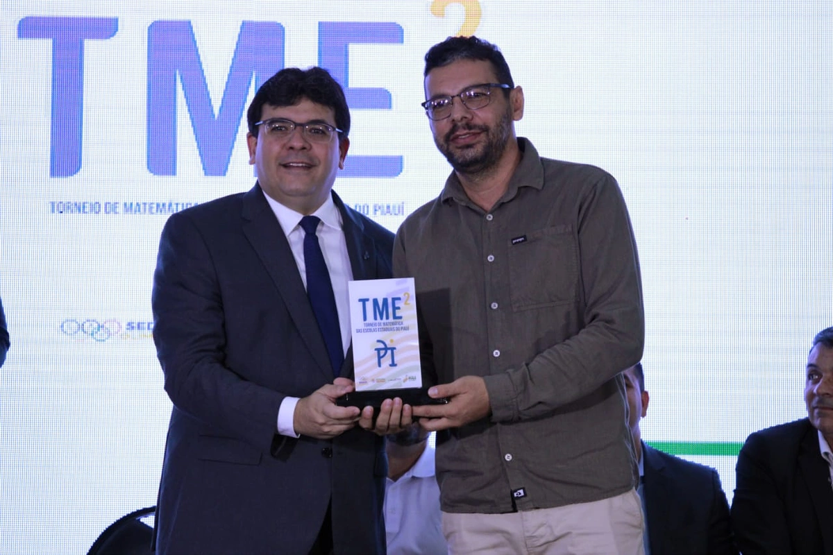 Estudantes piauienses são premiados com medalhas