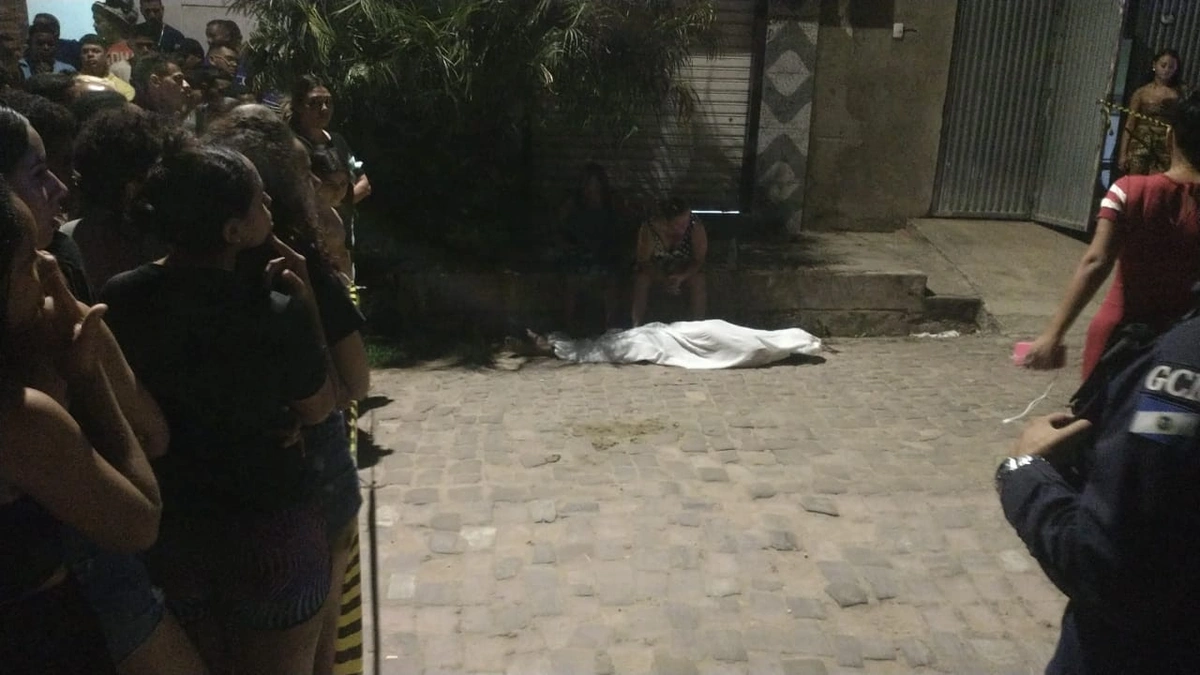 Jovem executado a tiros