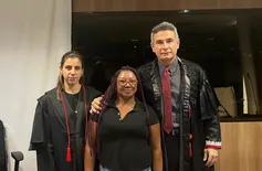 Homem é condenado a mais de 12 anos por tentar matar sua esposa com facão em THE