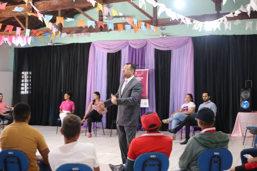 Roda de Conversa em Monsenhor Gil.