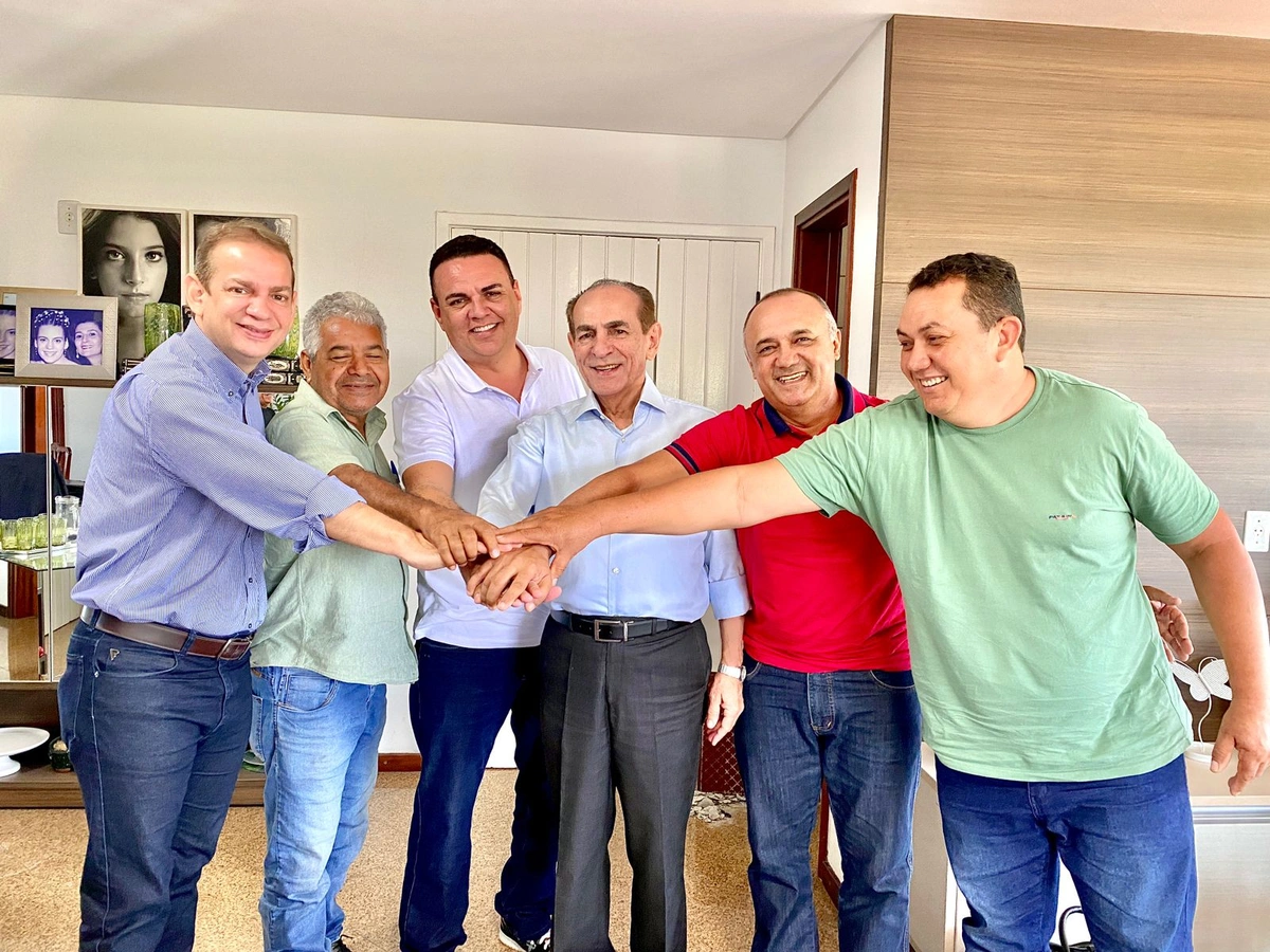 Senador Marcelo Castro se reúne com diretório do PT de São Raimundo Nonato.