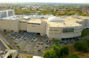 Shopping Rio Poty (Foto: Reprodução Facebook / Shopping Rio Poty)