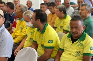 Taxistas (Foto: Tiago Moura/Conecta Piauí)