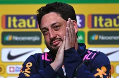 Arthur Elias anuncia primeira convocação da Seleção Brasileira Feminina