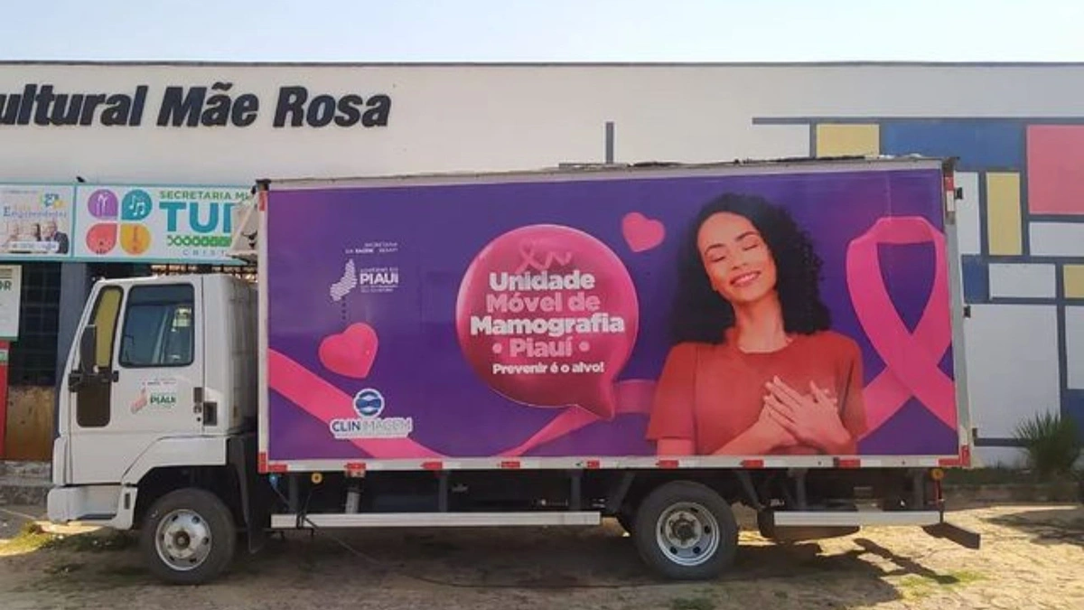 Carreta da Mamografia em Cristino Castro