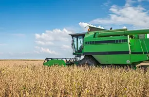 Colheitadeira (Foto: Reprodução)