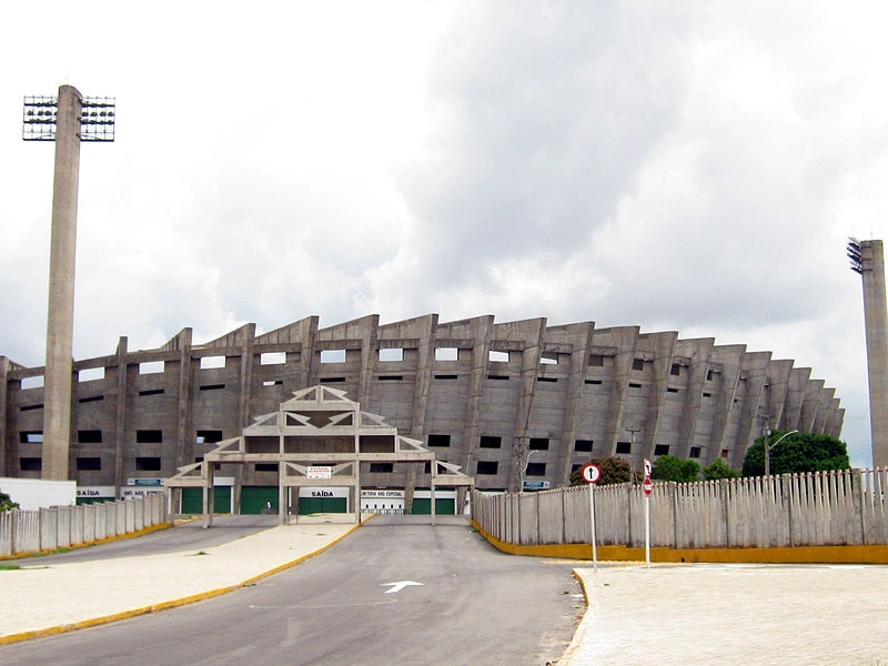 Estádio Governador Alberto Tavares Silva, o Albertão