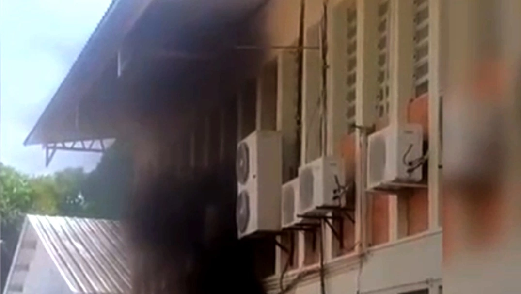 Incêndio no bloco de Física da UFPI