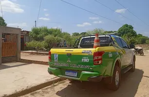 Mulher morre após ser golpeada no pescoço com foice enquanto dormia no Piauí (Foto: Reprodução)