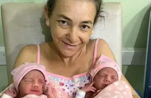 Piauiense de 42 anos diagnosticada com gestação extremamente rara dá à luz gêmeas (Foto: Reprodução / Ccom)