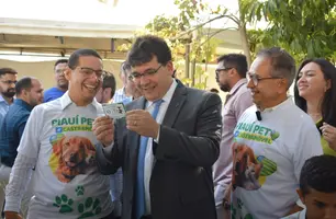 Rafael Fonteles no Castramóvel (Foto: Stefanny  Sales / Conecta Piauí)