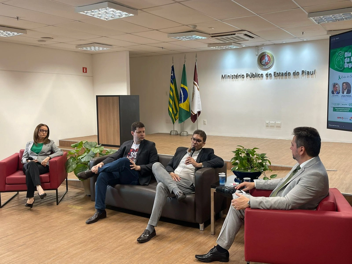Roda de conversa promovida pelo MP-PI