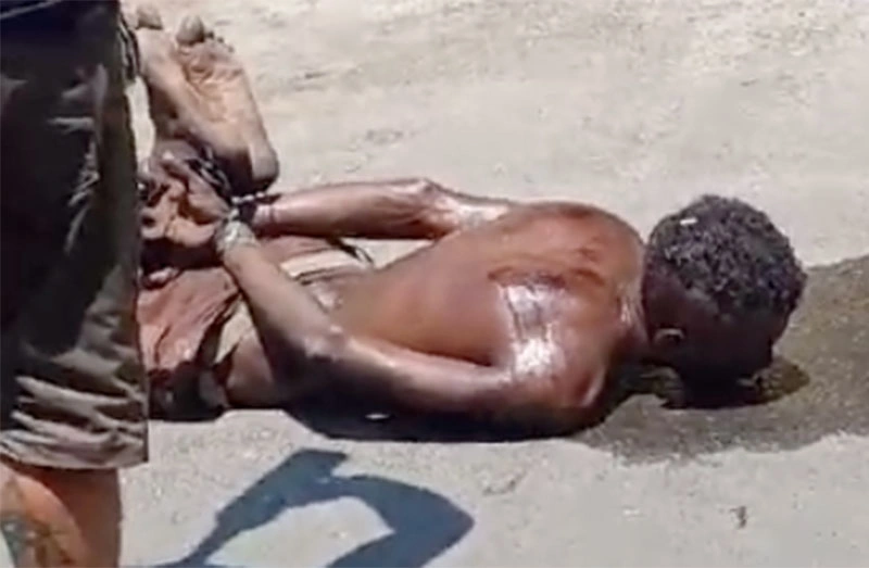 Suspeito de furto é amarrado deitado em asfalto e exposto ao sol em Teresina