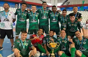 Técnico celebra ter Campo Largo "entre os melhores" e retorno do estado à elite (Foto: Reprodução)