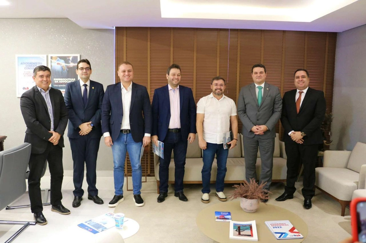 Fábio Novo visita conselhos e pede colaboração em Plano de Governo para Teresina