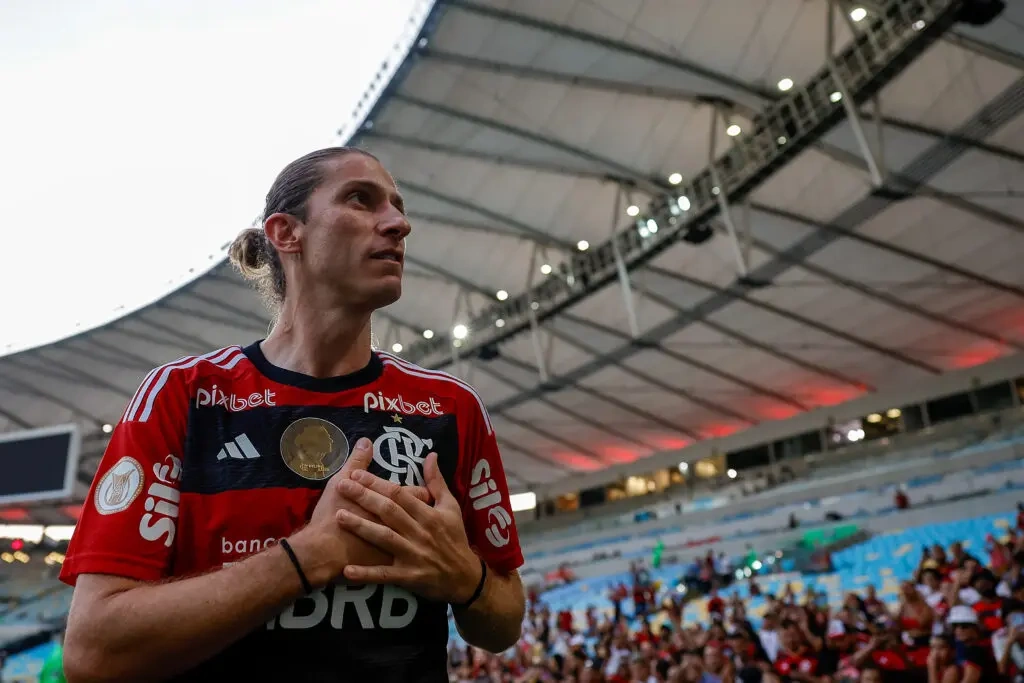 Filipe Luís em despedida do Flamengo