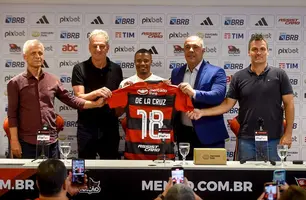 Flamengo contrata De La Cruz (Foto: Divulgação/Flamengo)