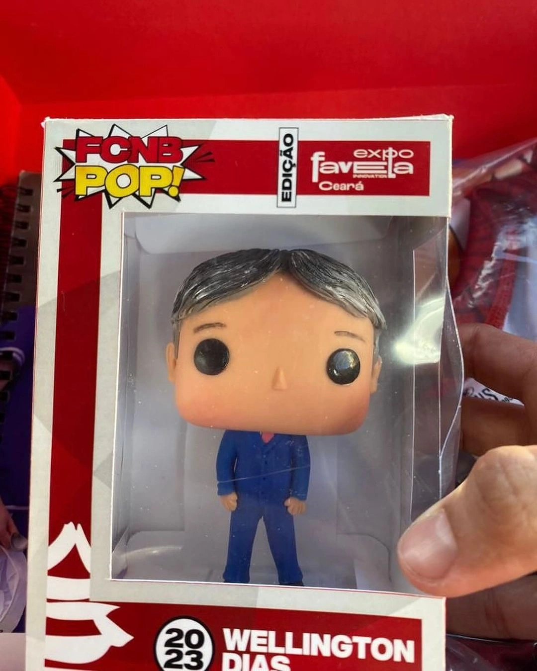 Funko Pop de Wellington Dias é real e foi dado ao ministro na Expo Favela 2023 em Fortaleza