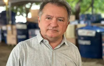 Merlong Solano