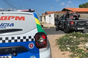 Motociclista é alvejado pela PM após tentar fugir de abordagem em Parnaíba (Foto: Renato Carlos/Conecta Piauí)