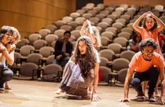 Grupos de teatro ministram oficinas gratuitas em Floriano