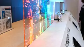'Parece holograma': Samsung anuncia primeira tela MicroLED transparente do mundo (Foto: Reprodução/Engadget)