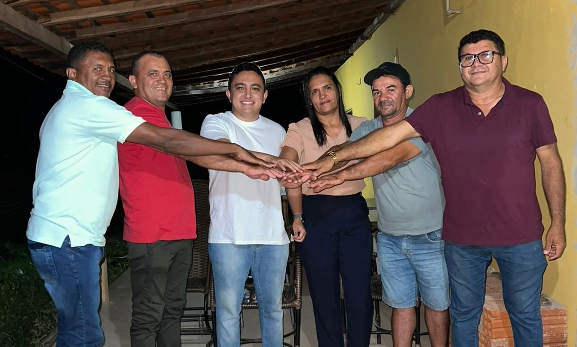 Pré-candidato Dr. Fabiano Araújo recebe novas adesões em São Francisco do Piauí
