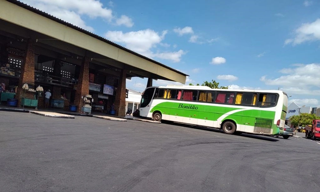Rodoviária de Barras