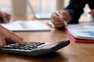 Serasa reúne novas ofertas de dívidas para estudantes negociarem com universidades (Foto: Reprodução/Serasa)