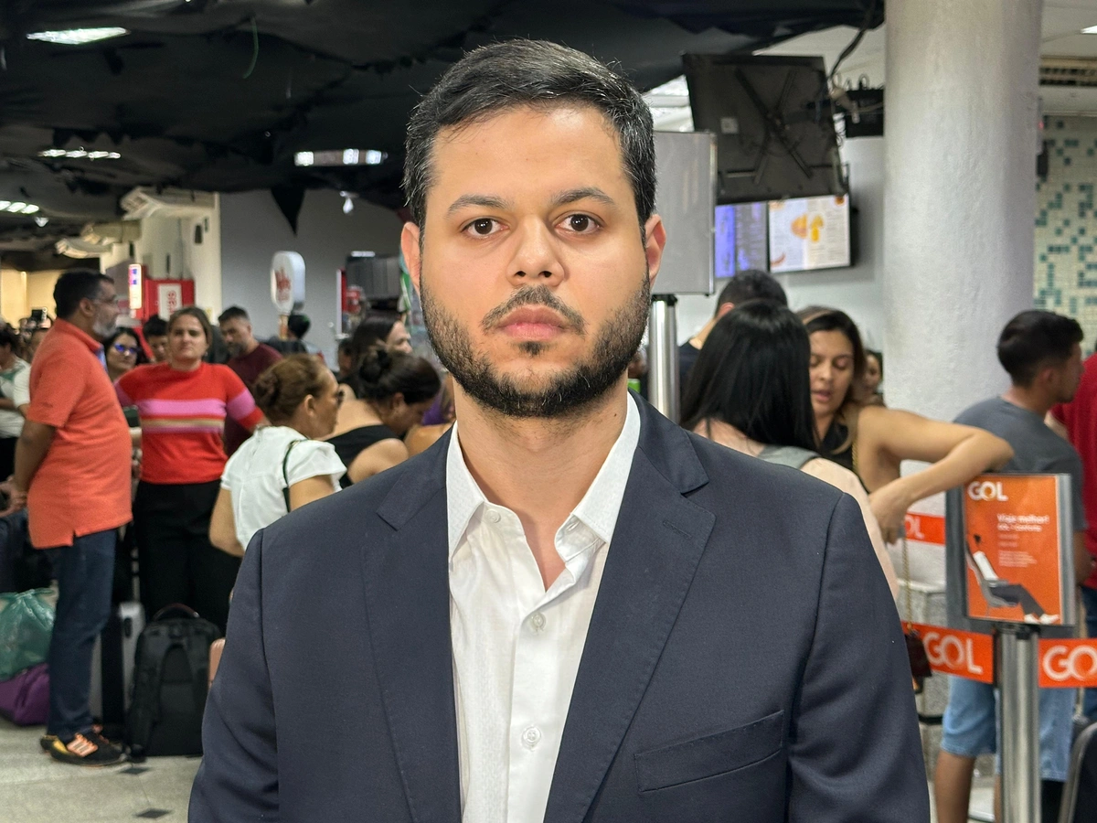 Advogado especialista em direito dos passageiros, Filipi Alencar