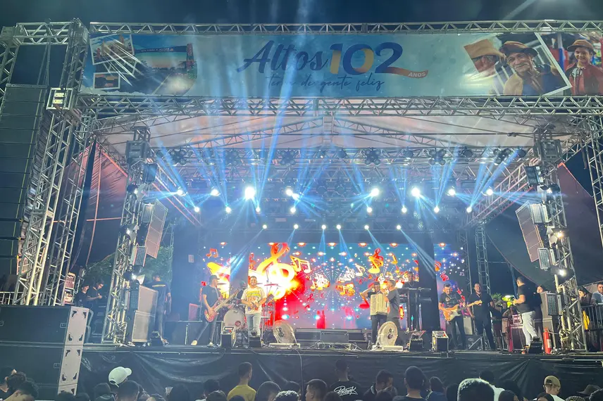 Altos comemora 102 anos com grandes shows e festa histórica