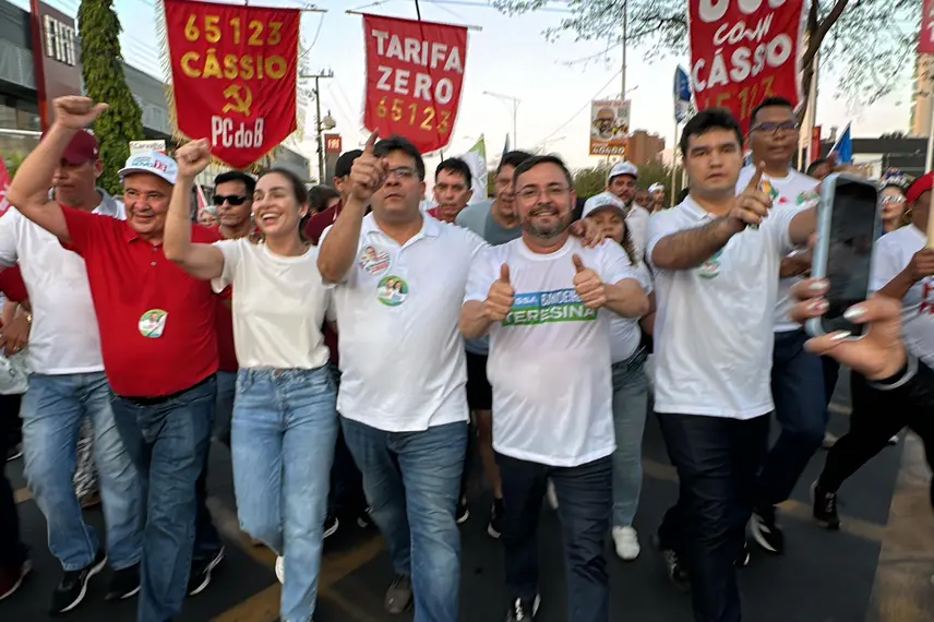 Caminhada histórica de Fábio Novo mobiliza 22 mil pessoas em Teresina
