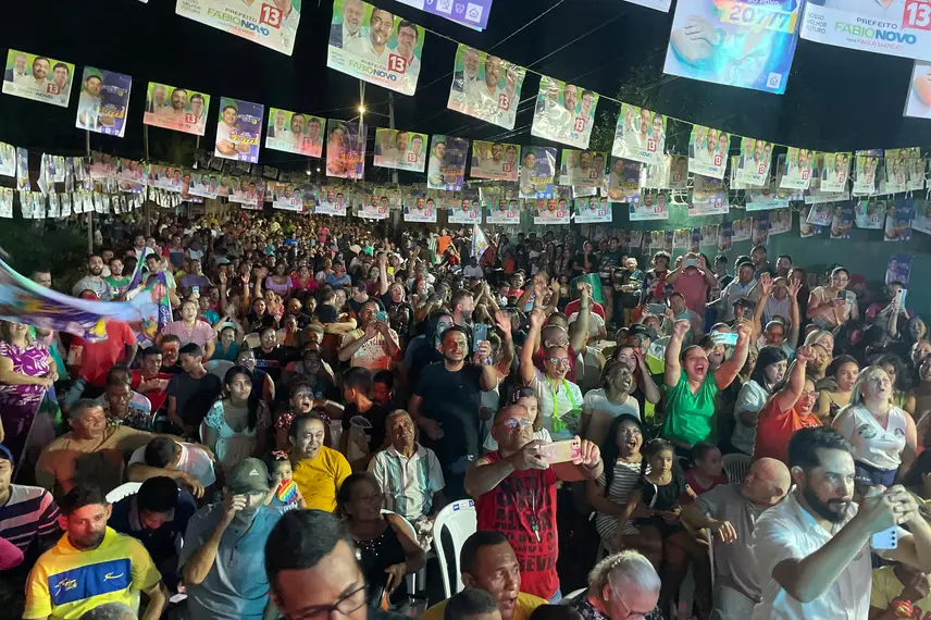 Carpejanne Gomes realiza reunião com apoiadores no bairro Pedra Mole