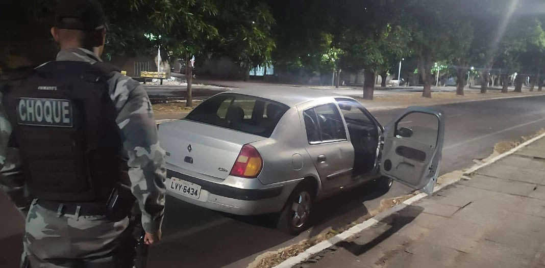 Carro de idosa assassinada por namorado é achado abandonado na zona Norte de Teresina